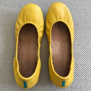 Mustard yellow Tieks